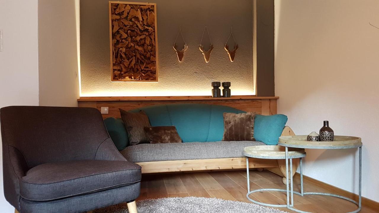 Alpenchalet Vils Tirol Bagian luar foto