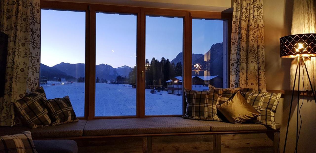 Alpenchalet Vils Tirol Bagian luar foto