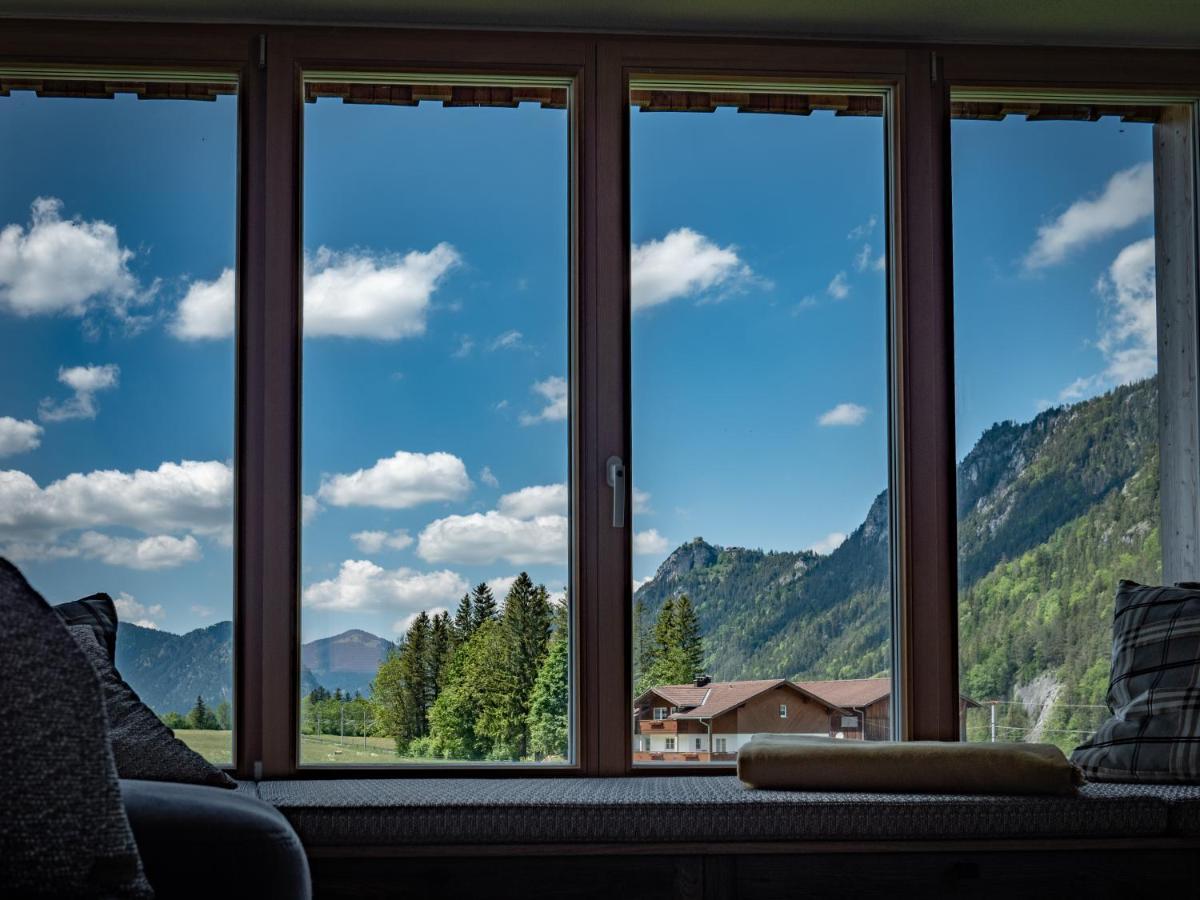 Alpenchalet Vils Tirol Bagian luar foto