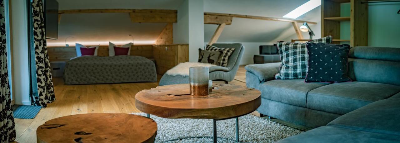 Alpenchalet Vils Tirol Bagian luar foto