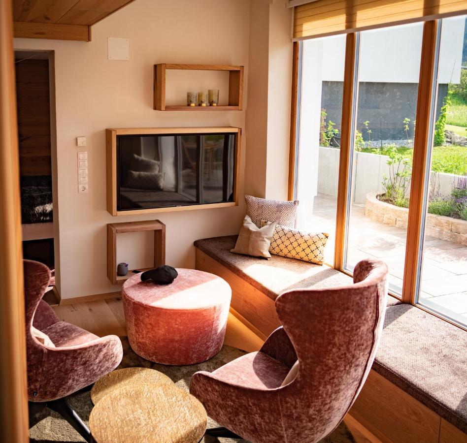 Alpenchalet Vils Tirol Bagian luar foto